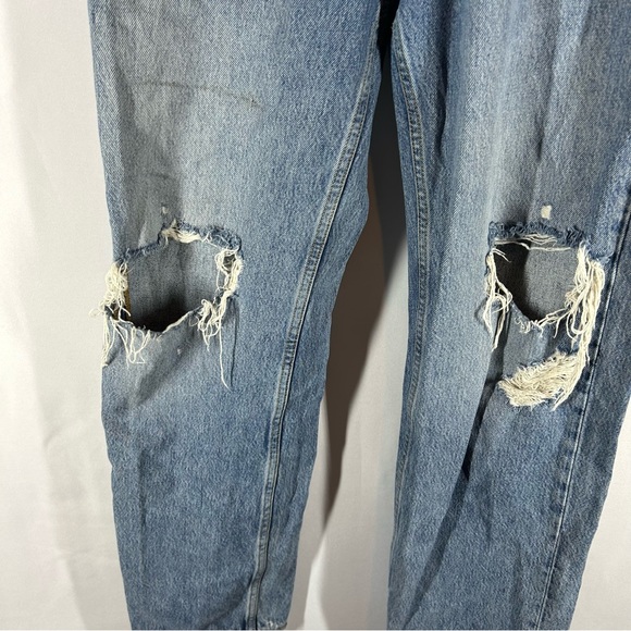 Zara TRG Denim Jeans Straight Leg Ripped High Rise Relaxed Sz 6 - Picture 2 of 9